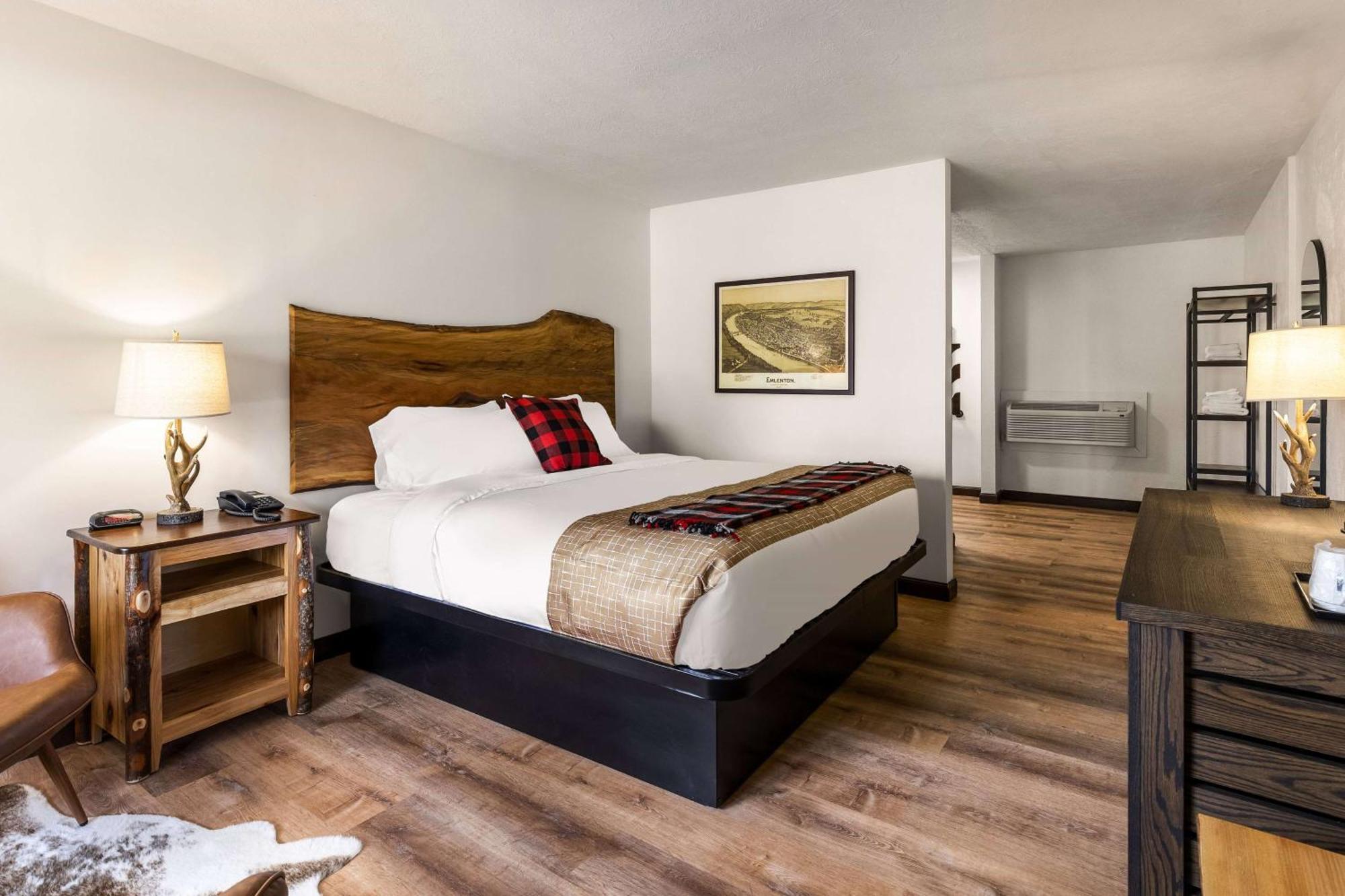 Travelodge By Wyndham Emlenton Bagian luar foto