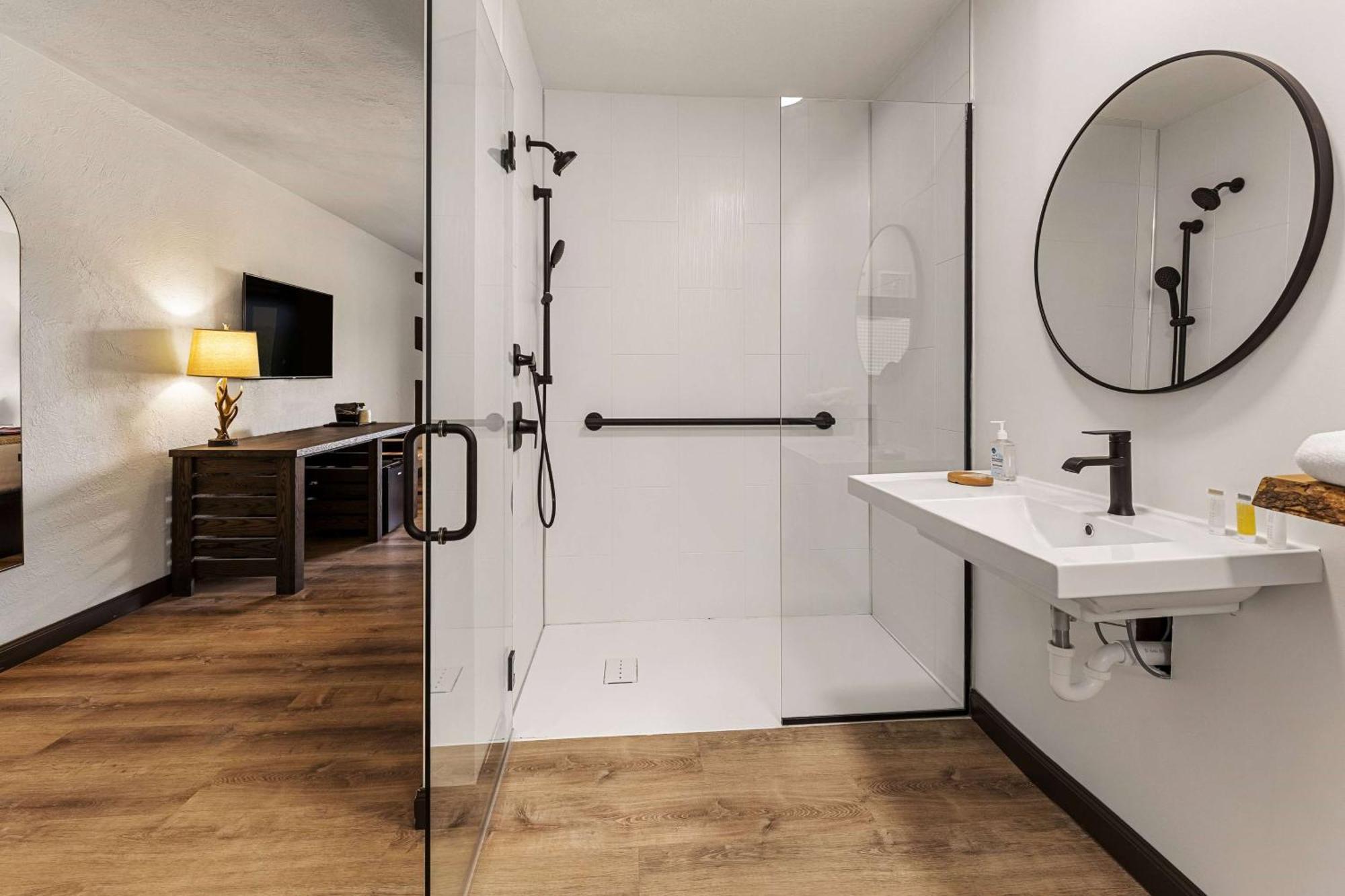 Travelodge By Wyndham Emlenton Bagian luar foto
