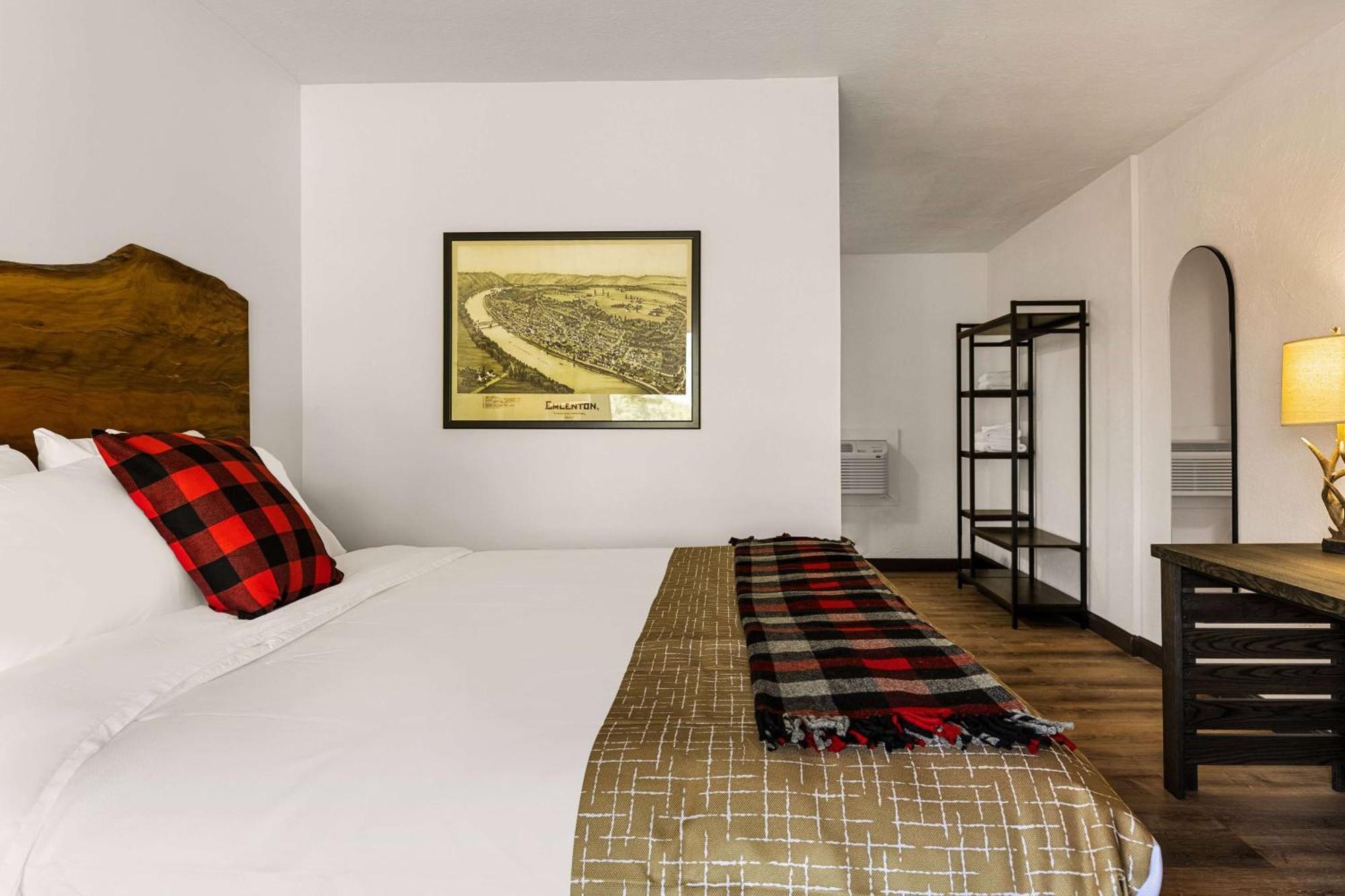 Travelodge By Wyndham Emlenton Bagian luar foto
